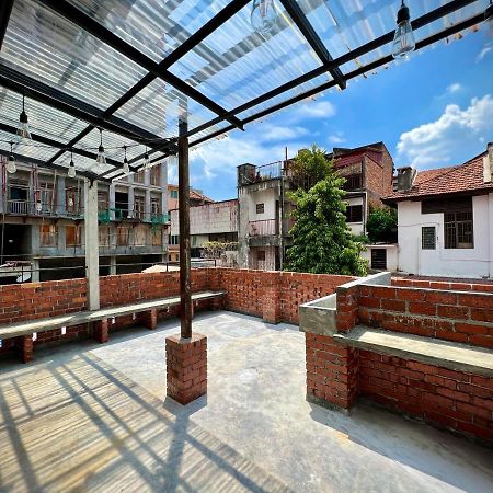 Dosomething Guest House 2 Ипох Екстериор снимка